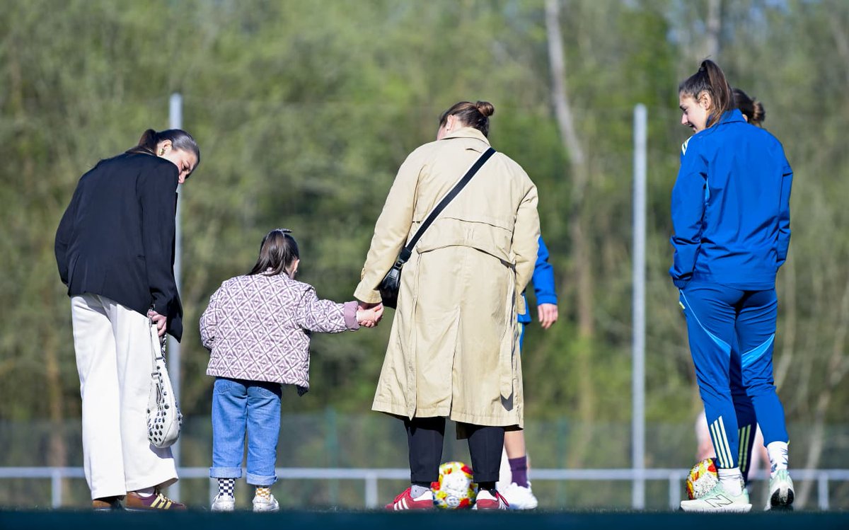 Real Oviedo Femenino tweet media