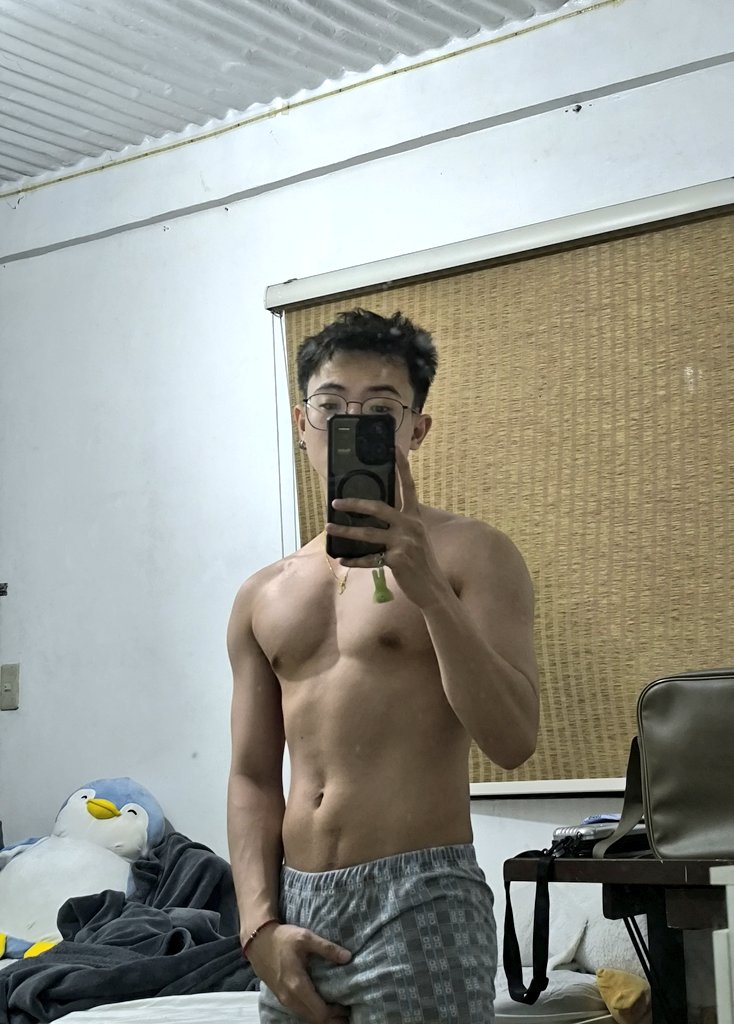 Peter Pan ✨ tweet media