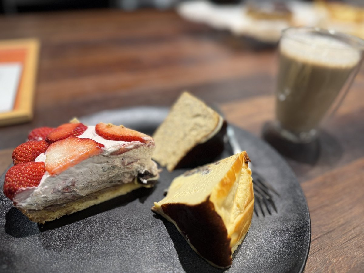 すだち tweet media