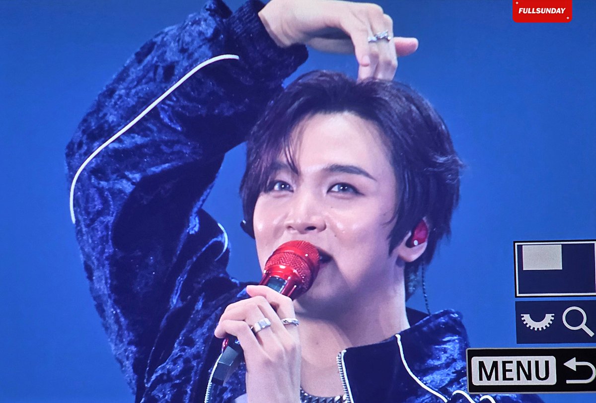 풀썬데이🌻 tweet media