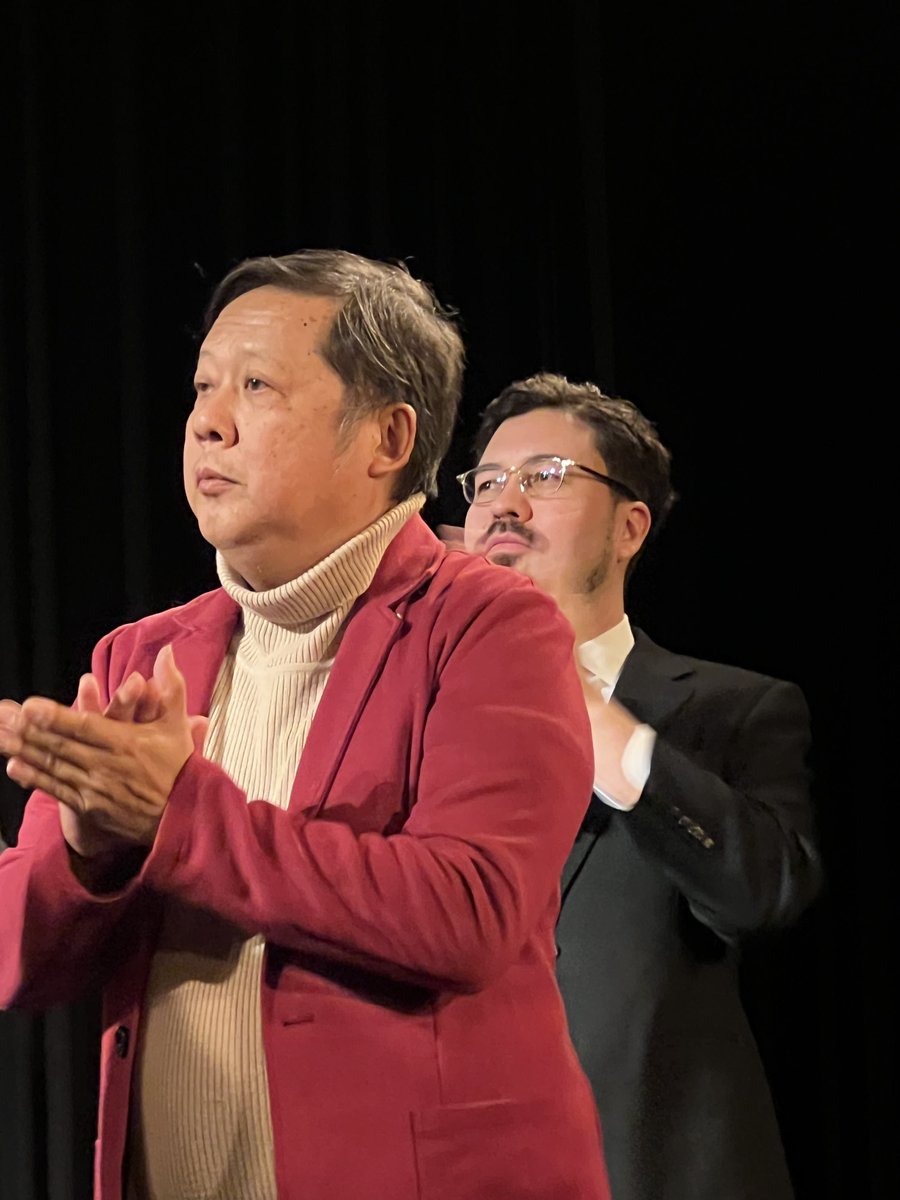 シワひとつないパグ🧄💸🦆 tweet media