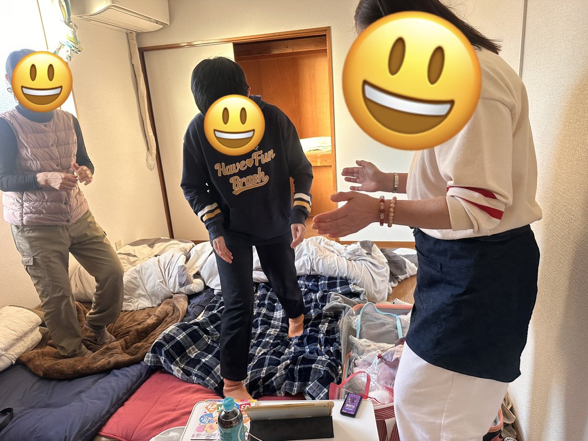 willpeace_1's tweet photo. 体験入居😀
お泊まりが慣れていない為､お母さんとお泊まりに来てくれました❗️ウィルピースのスタッフとお母さんと「エビカニダンス」を披露してくれました❗️元気いっぱい😃 https://t.co/y6MYApkx0T
