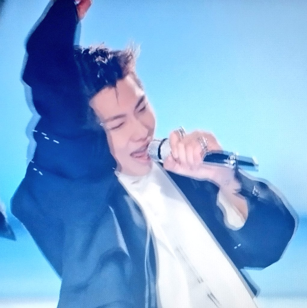 sakkshiii___'s tweet photo. @btsmnijungkook 예에 ...🔥 https://t.co/my1vsHccvW
