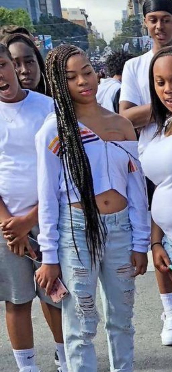 cfnm情報センター tweet media