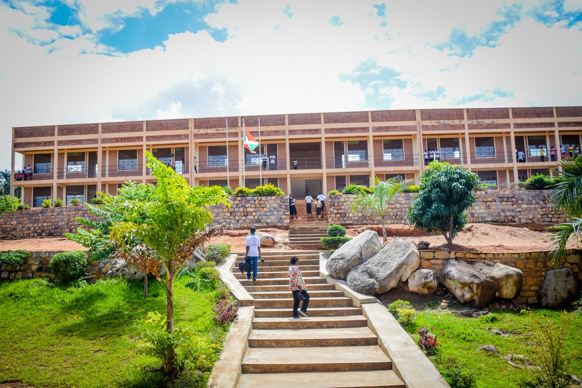 Ministry, National Education & Scientific Research tweet media