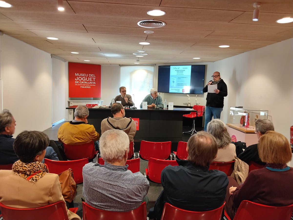 Edicions Cal·lígraf tweet media