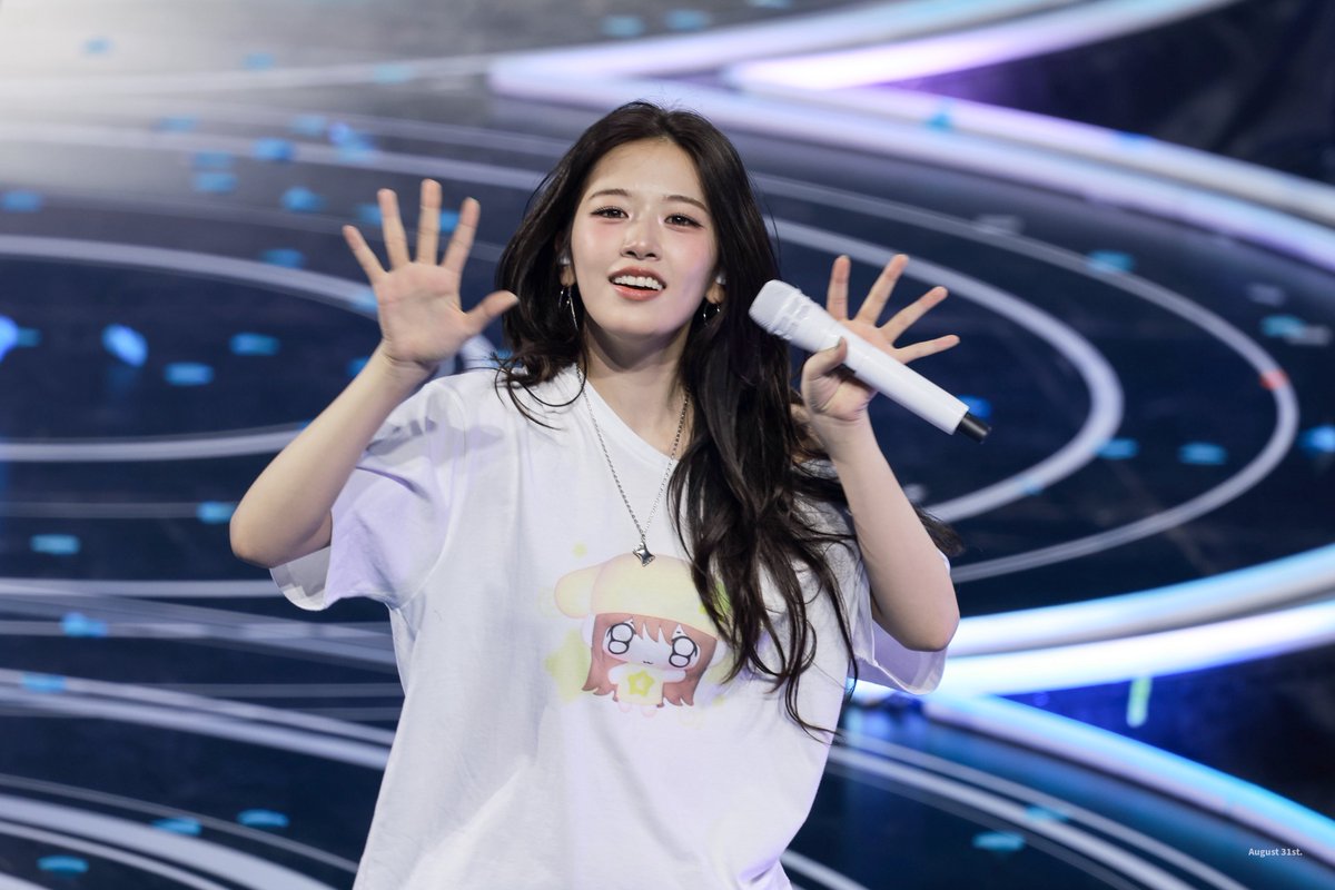 8월의 마지막 날 (August 31st.) tweet media