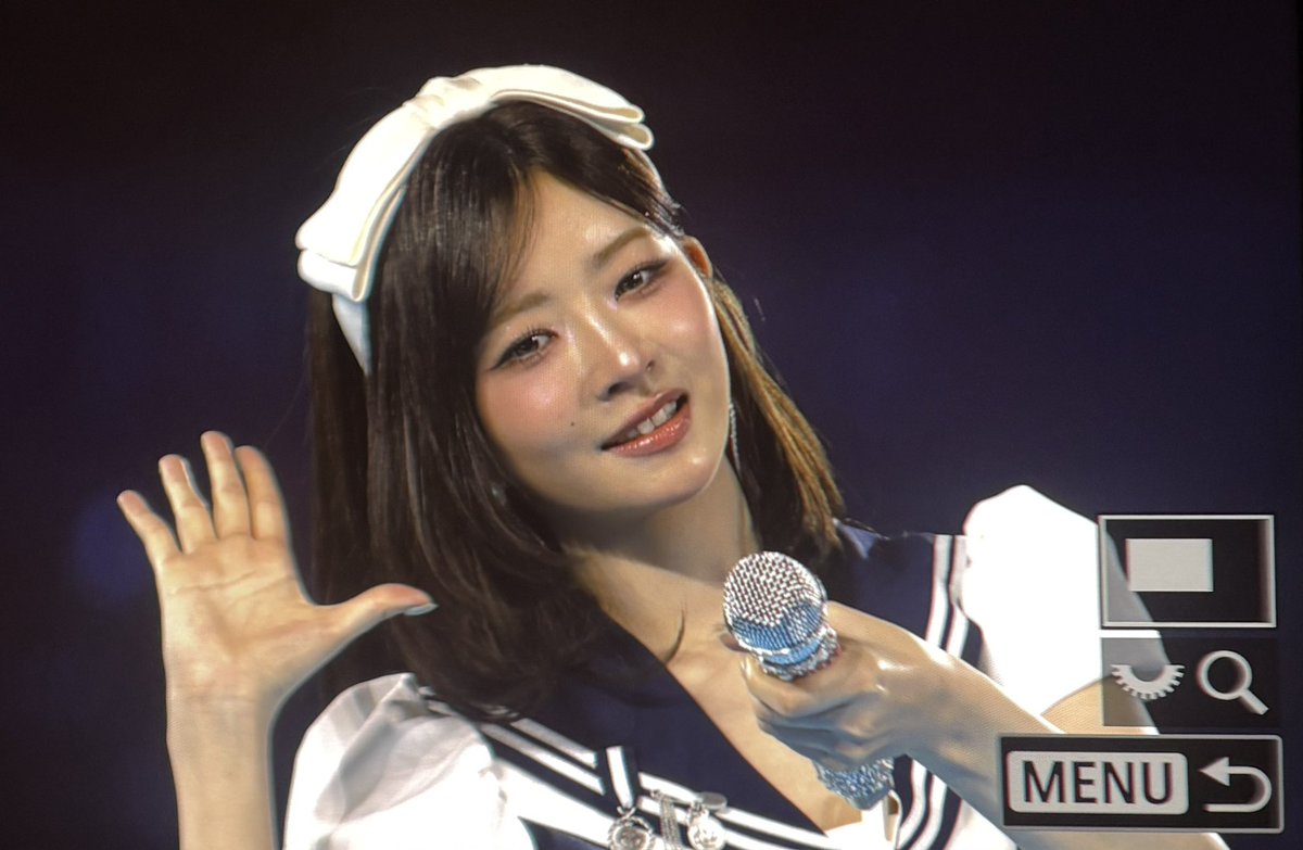 Reiny0203's tweet photo. 260321 DIVE into IVE 프리뷰

#IVE #아이브 #アイヴ
#REI #레이 #レイ https://t.co/oyEIEPcUSD
