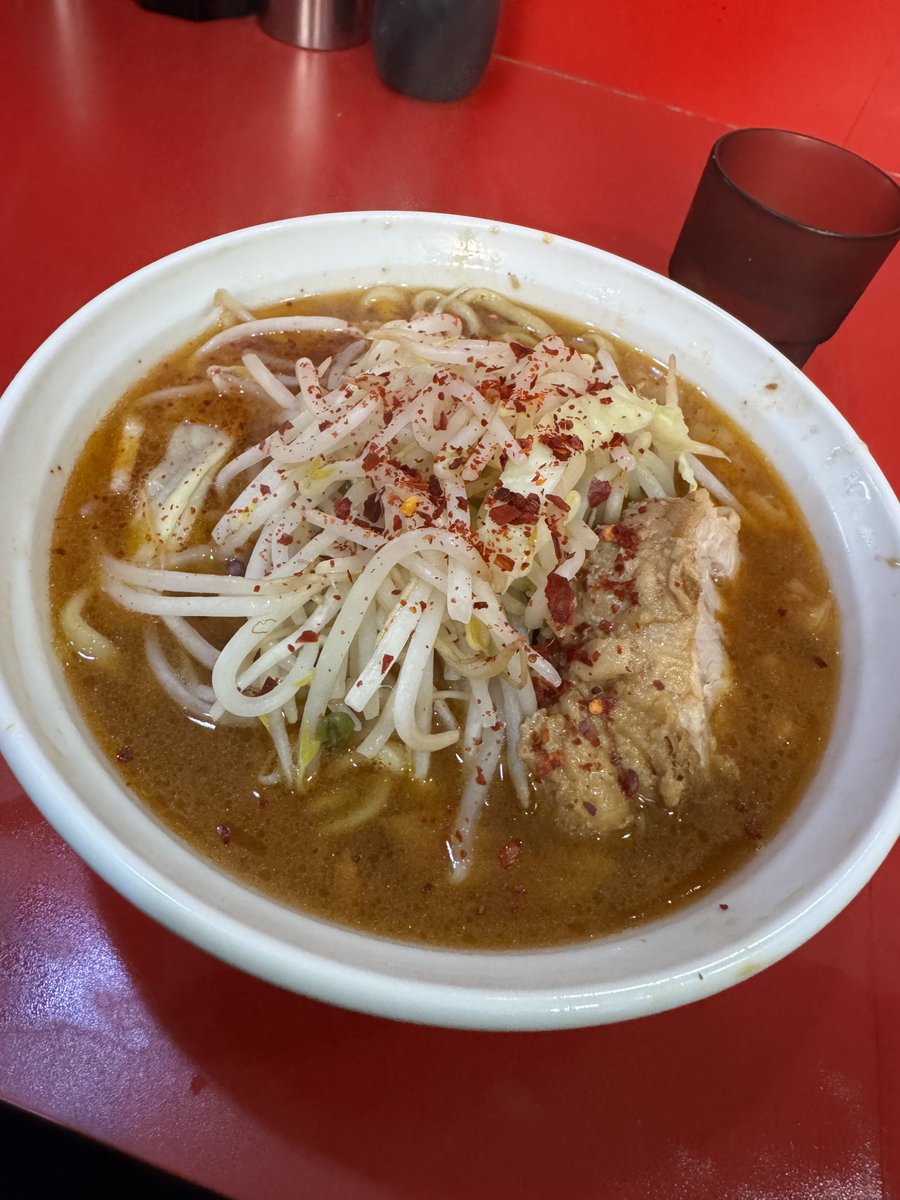 北海道飯1日目は二郎とジンギスカン。