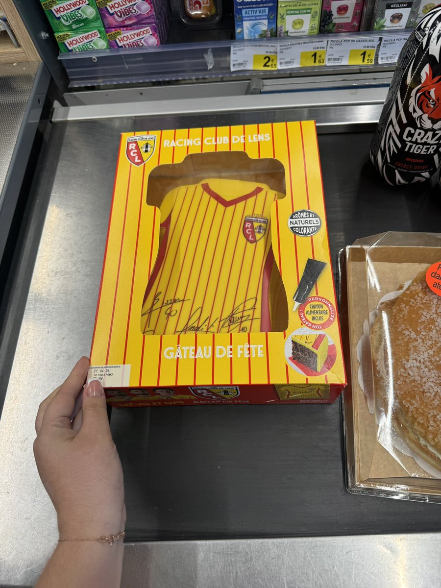 - Wendy 🌸 tweet media