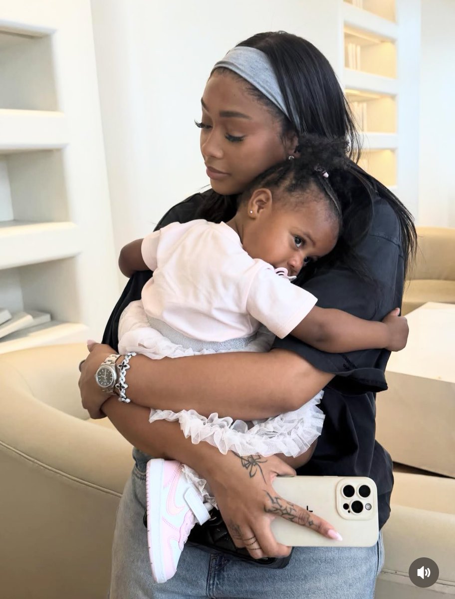 STARBOY GUCCI🖤🦉🖤 tweet media