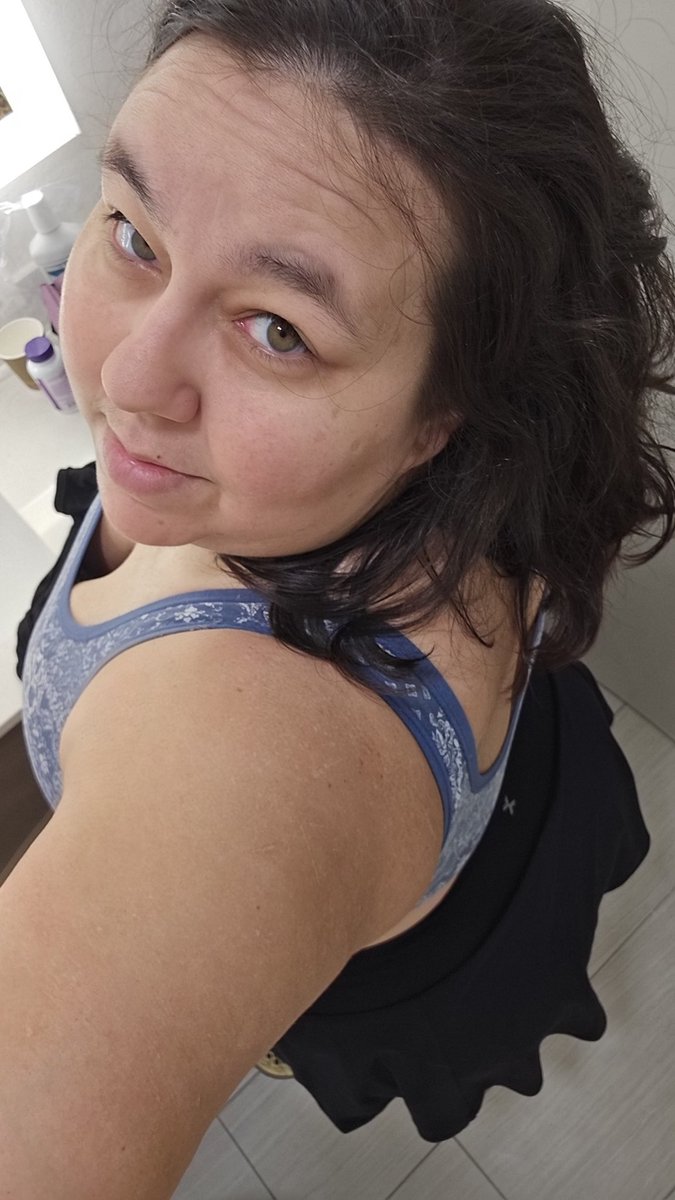 Texas MILF tweet media