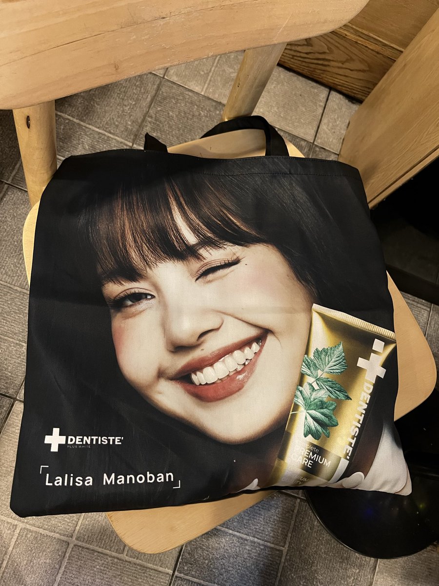 ใบใหญ่สะใจมาก😇
#DENTISTExLISA