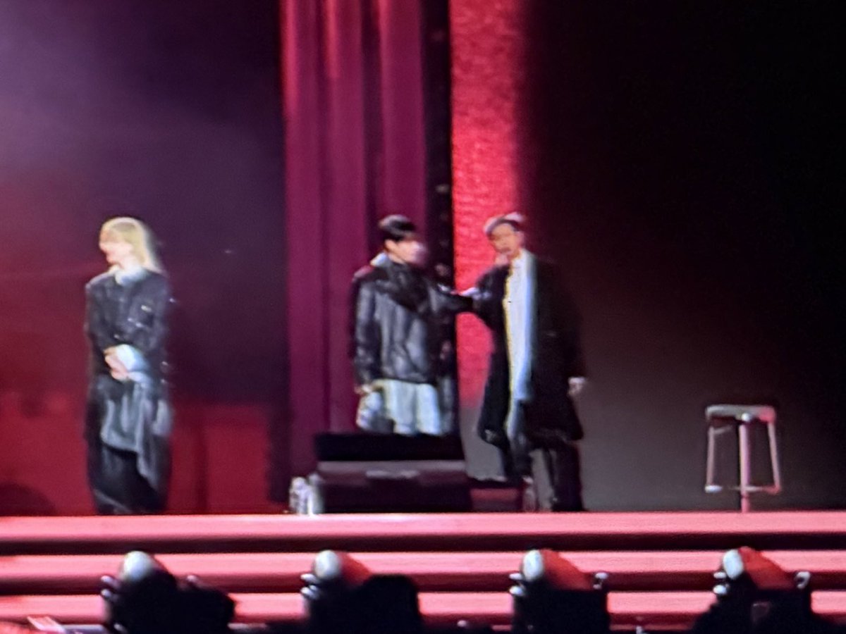 e⁷ 🐝 bam(joon) agenda tweet media