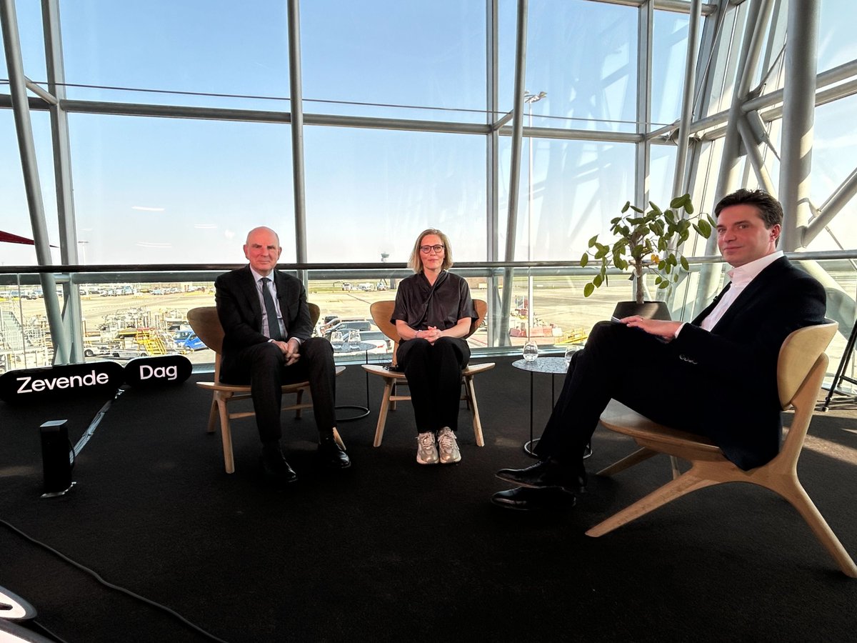 De Zevende Dag tweet media