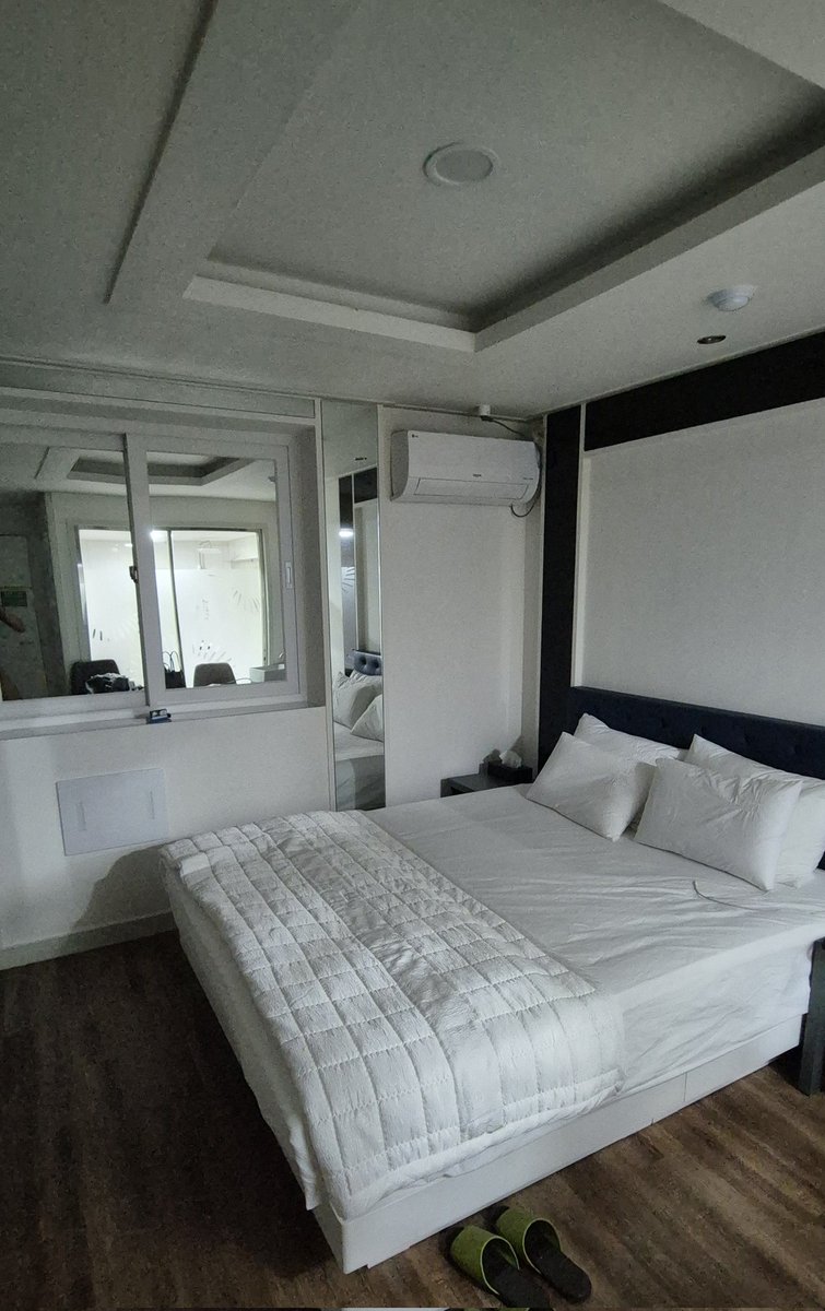 아프로디테 tweet media