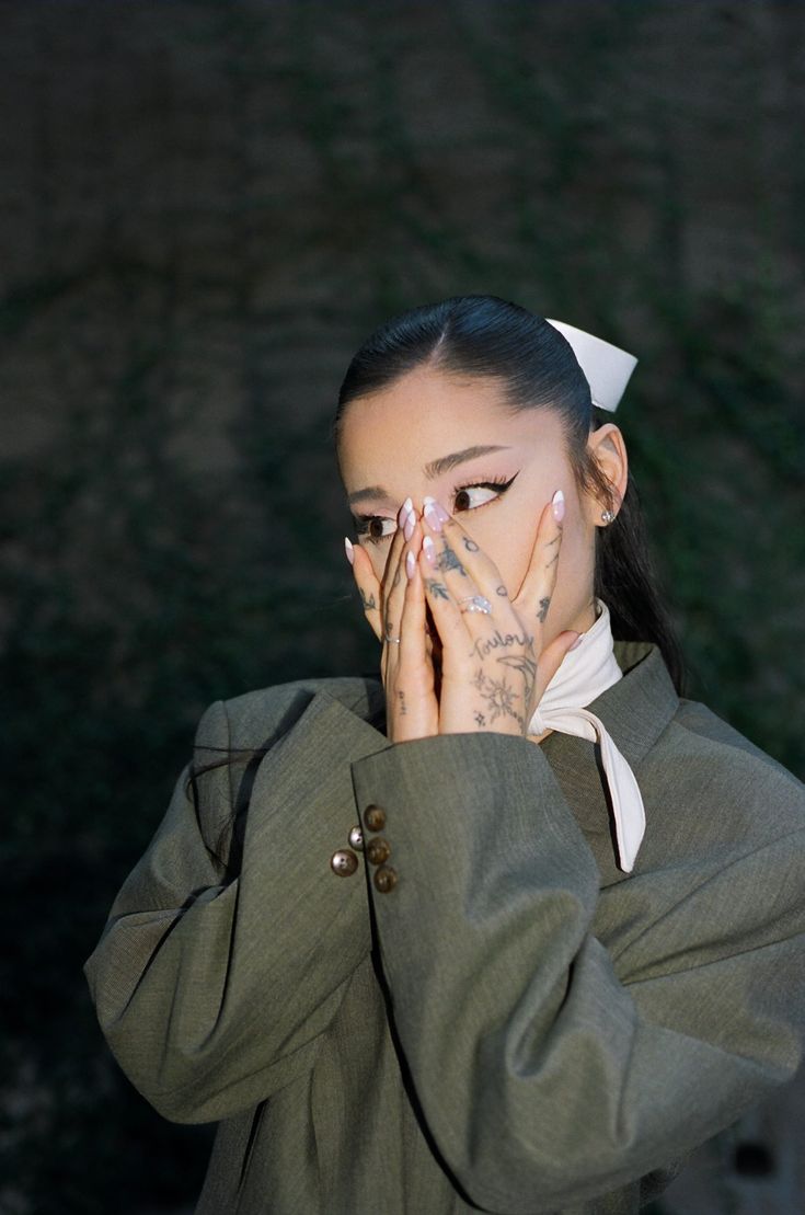 "i could spend a lifetime watching you" 

these two ; pictures