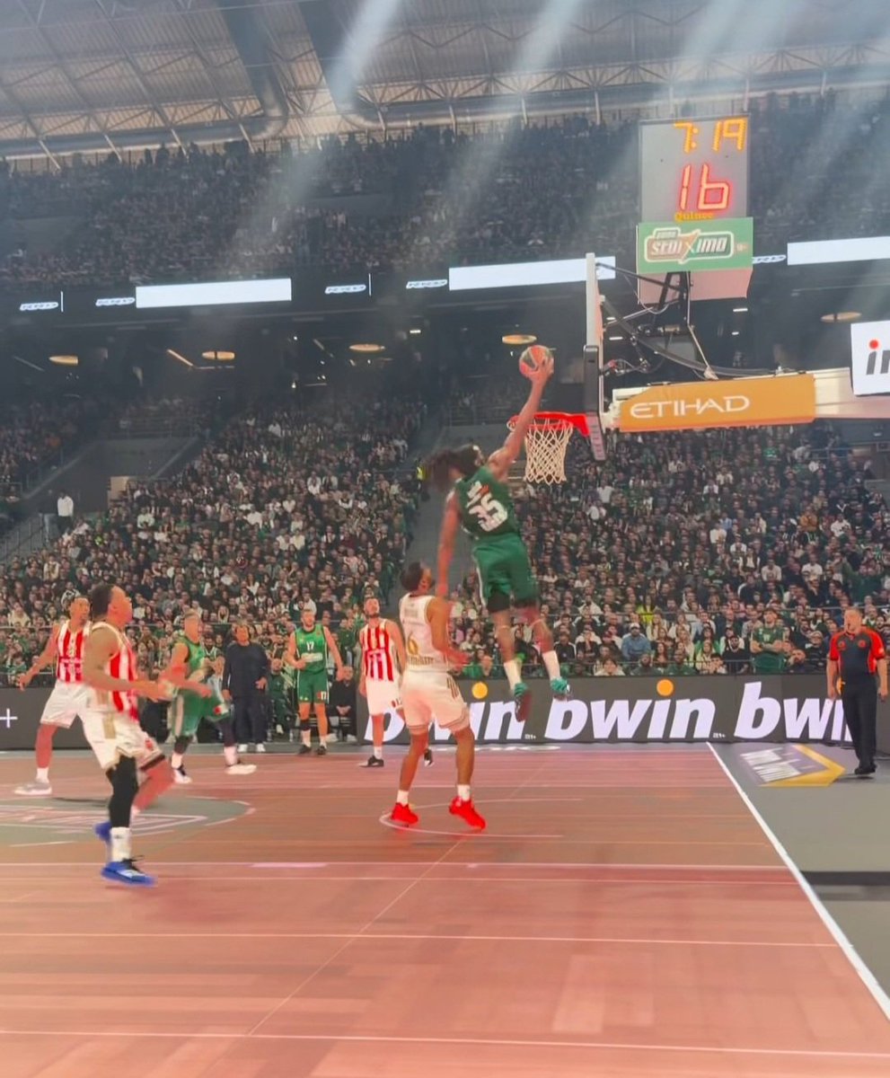 Βέρες ☆ ♡ 🦩 tweet media