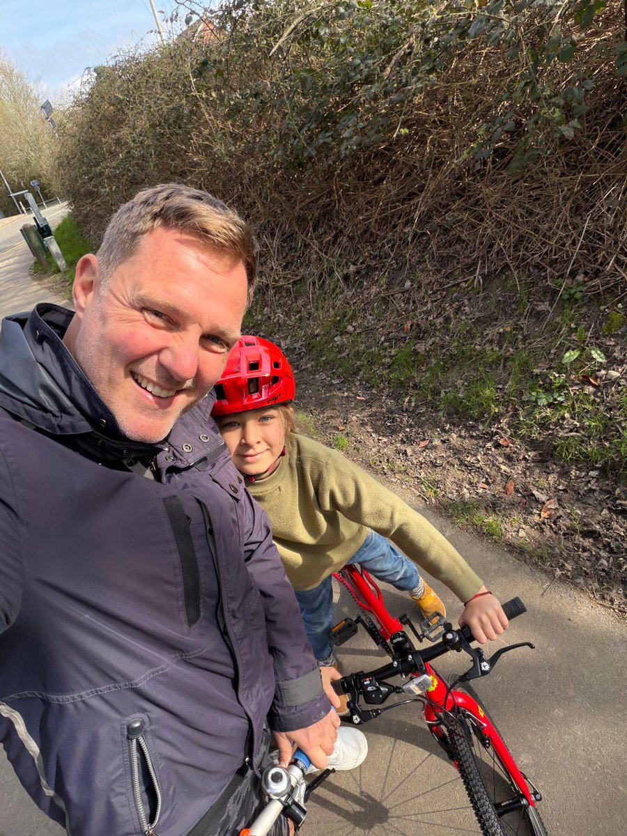 Simon Squibb tweet media