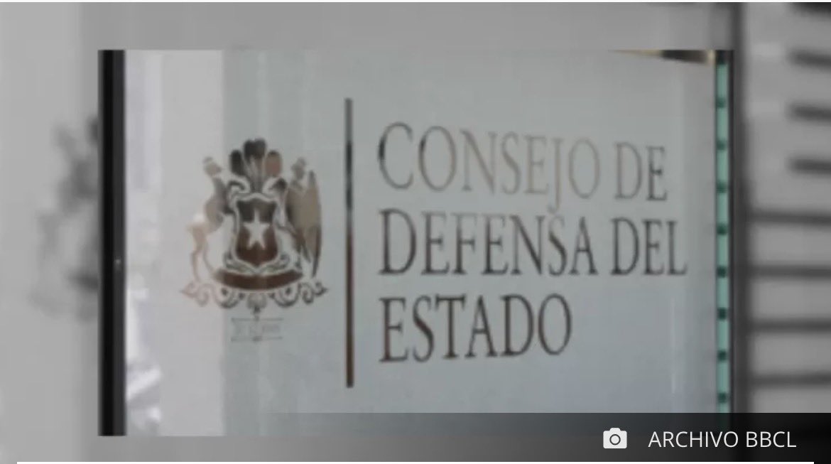 tuluslotrec's tweet photo. CDE presenta segunda querella por  fraude al fisco en administración de Emilia Ríos en Ñuñoa, militante del Frente Amplio. https://t.co/EIywiq1hCt