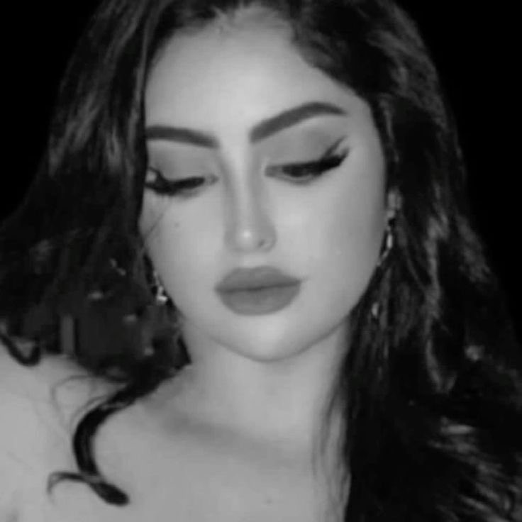 tymm44's tweet photo. . 
                     يقول ..

خصرك المنحوت . . به حياه و موت. ❣️🔥. https://t.co/Cg7EpHoJex