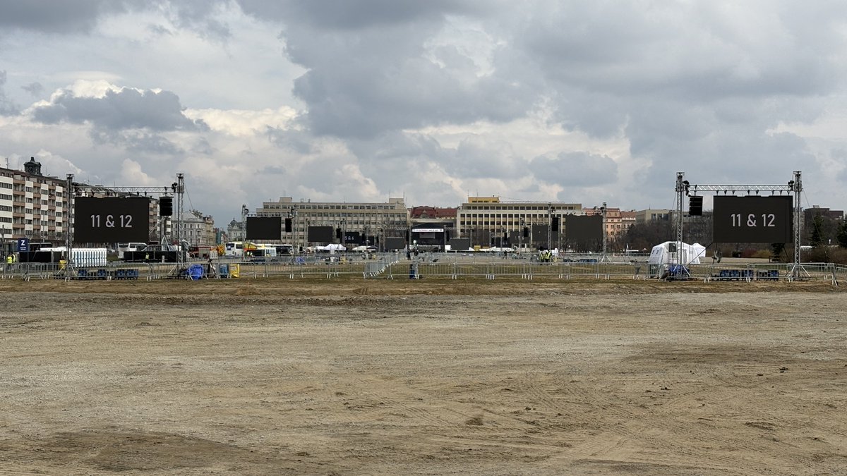 Vojtěch Očadlý   tweet media