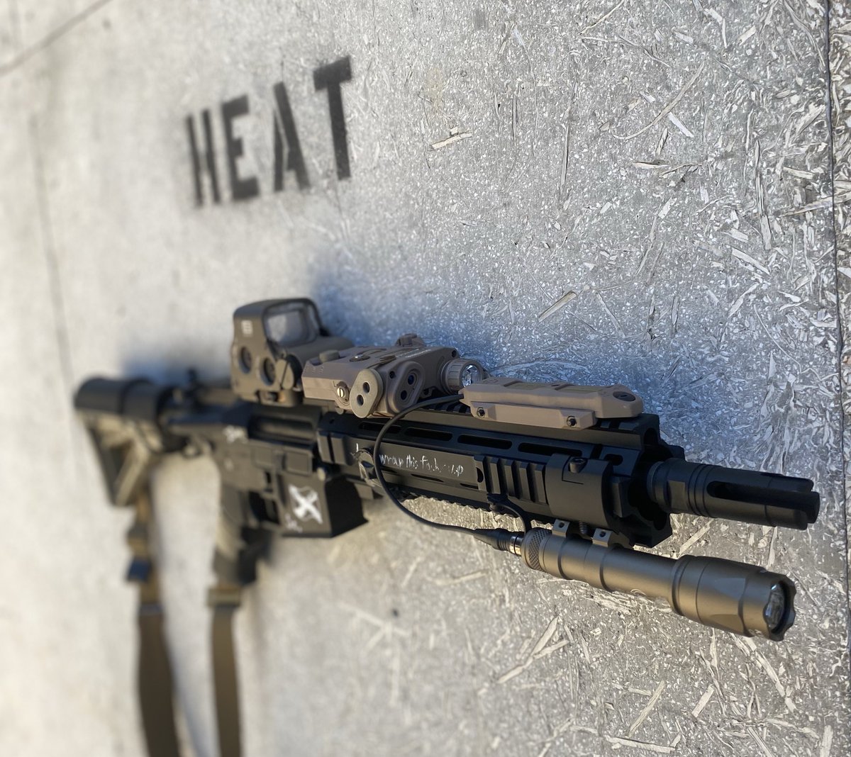 鳥者。 tweet media