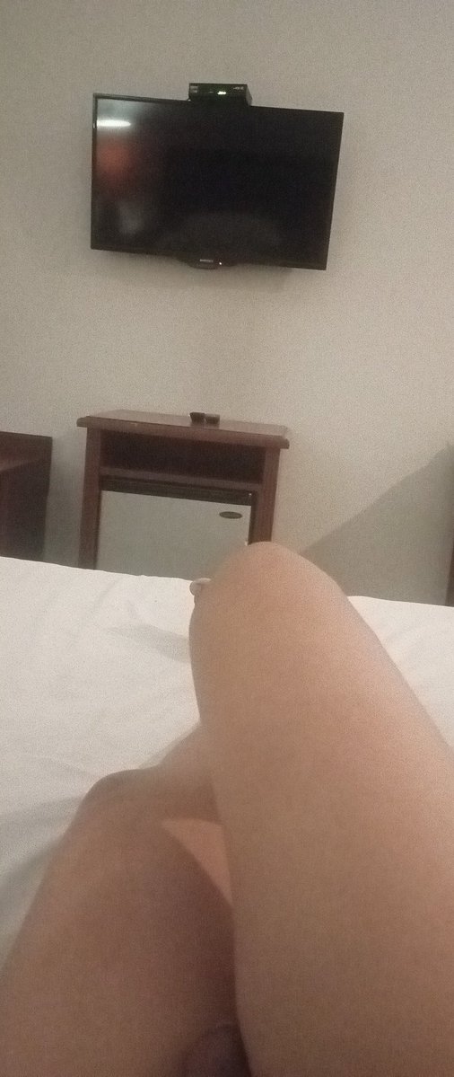 pelancong tweet media