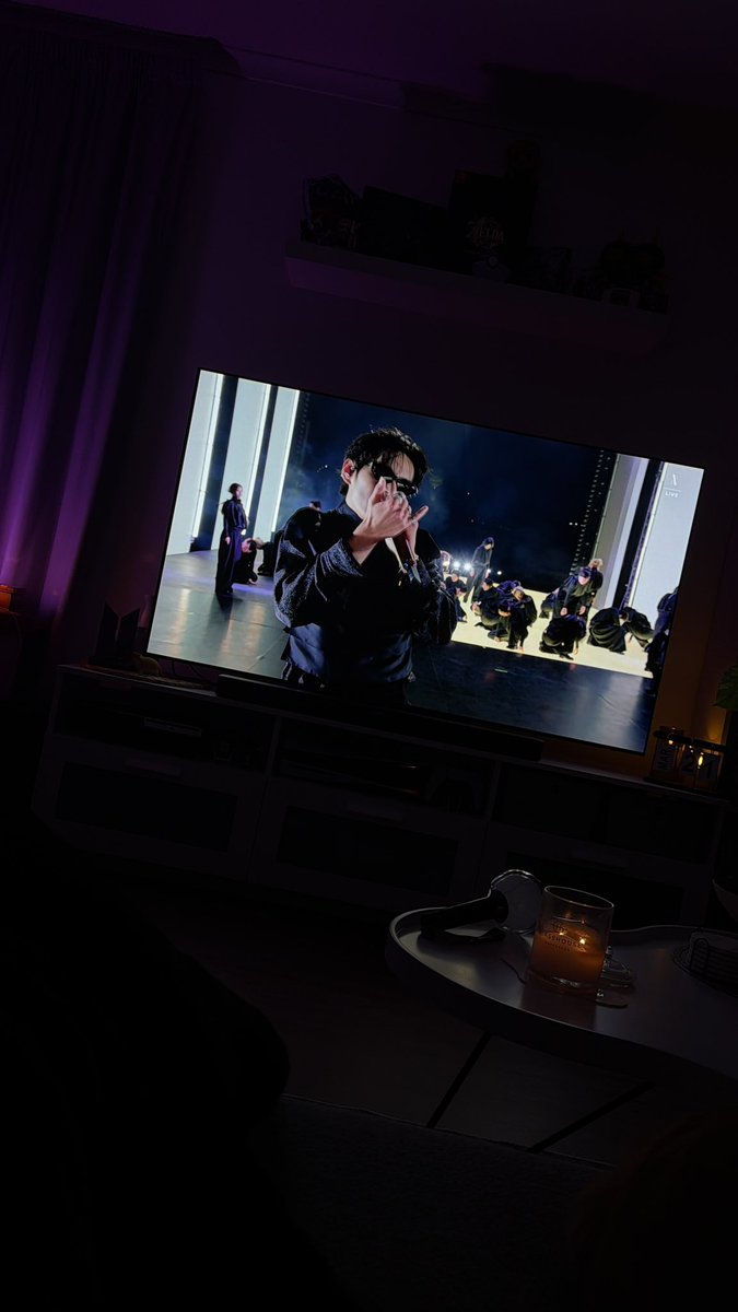 amy⁷ ⟭⟬ tweet media