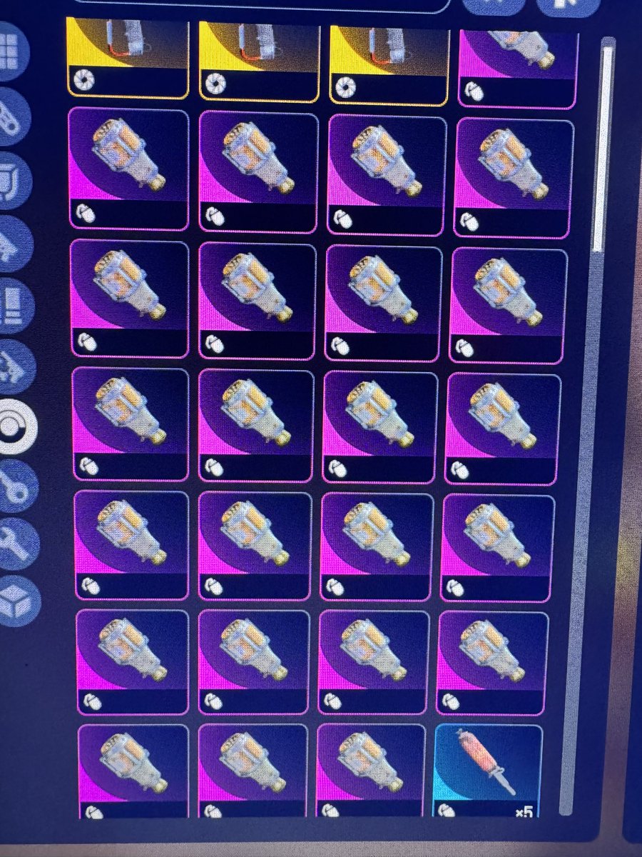 Mr. Cook tweet media