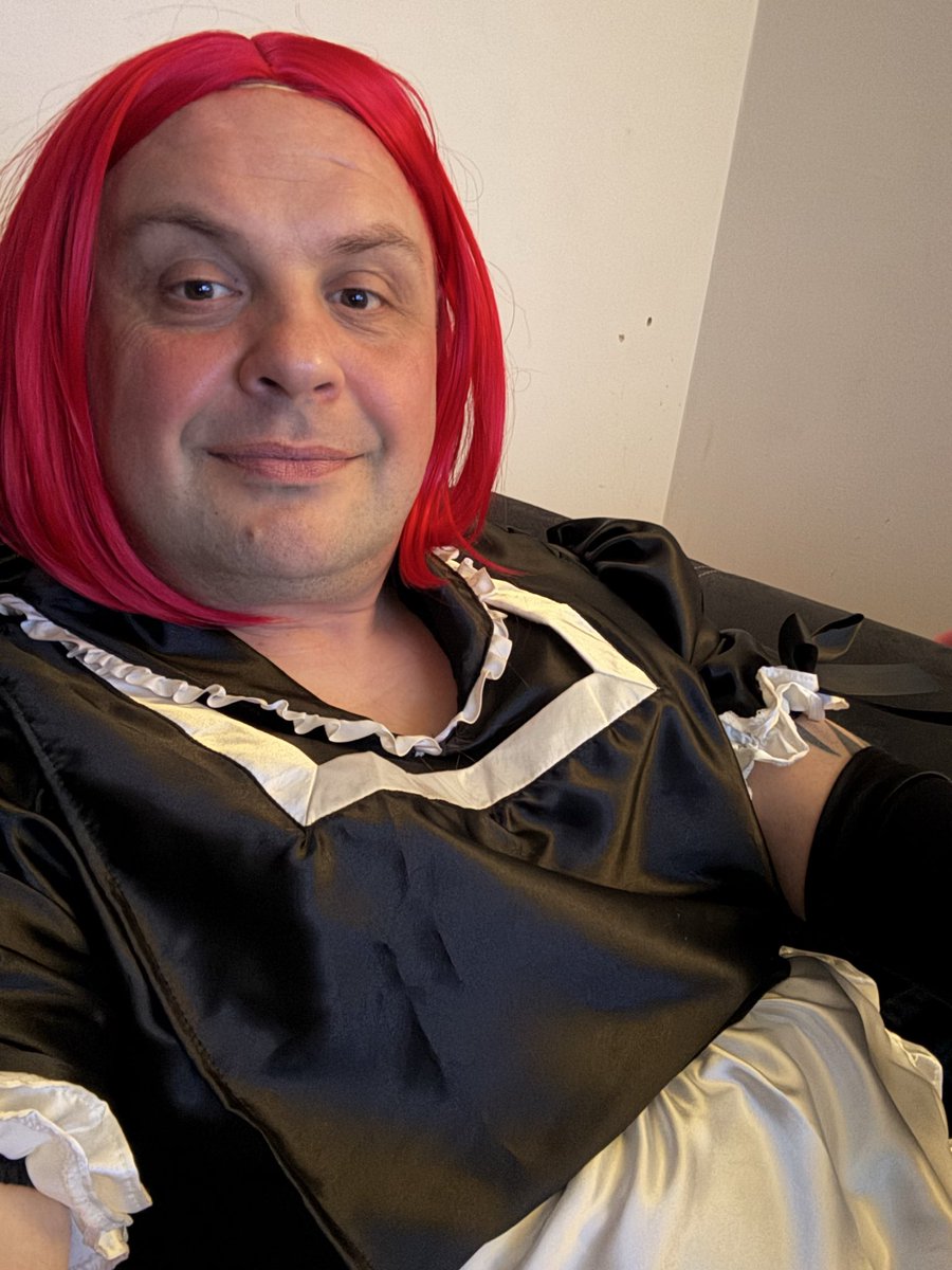 sissy-maid tweet media