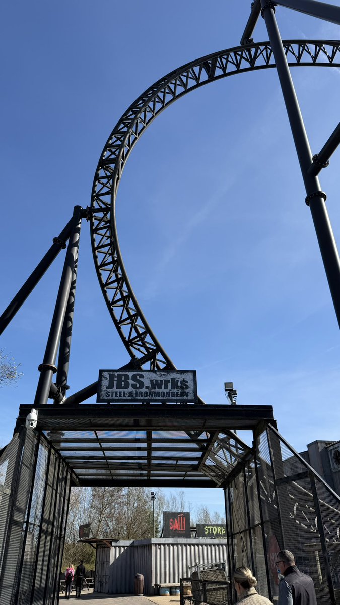 Thorpe Park Mania tweet media