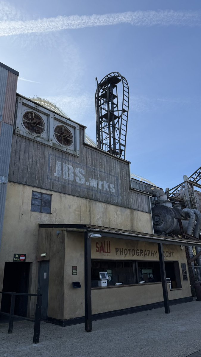 Thorpe Park Mania tweet media