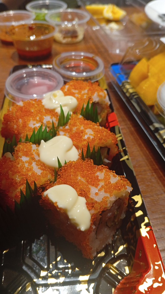 ꜱᴀɴɪᴛʏ/ʏƚiᴎɒꙅᴎI ⸸ tweet media