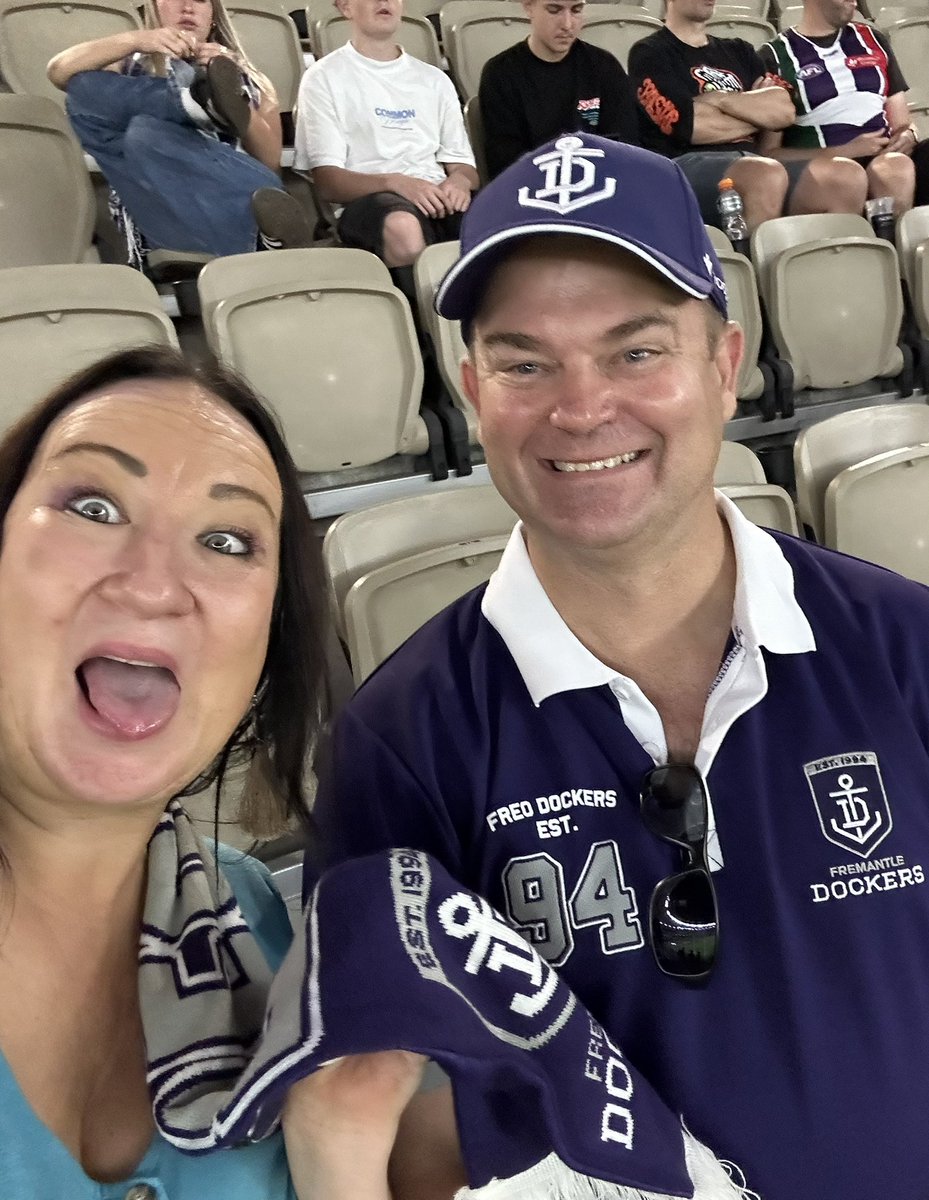 Freopics_ tweet media