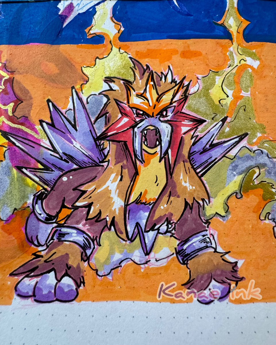 kanaeInk's tweet image. #Entei in mixed media with gold accents 🔥 Close up version ✨✨