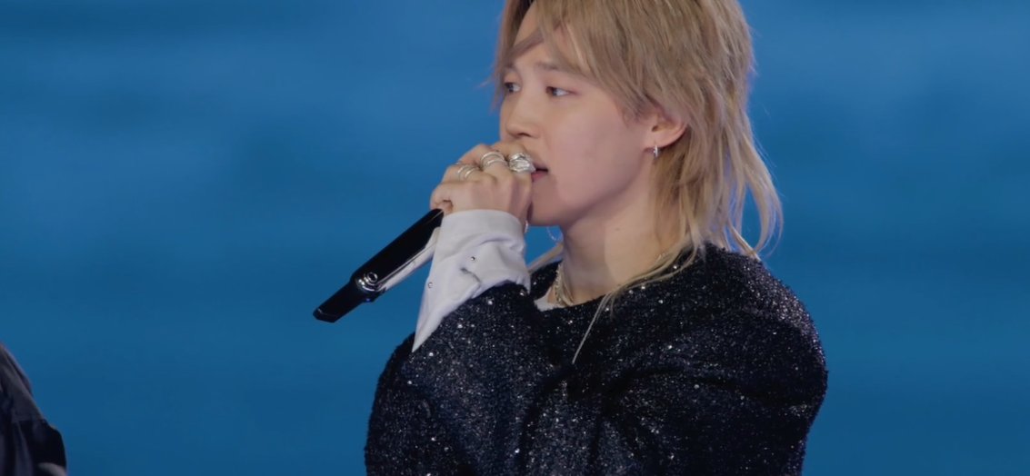 About Music tweet media