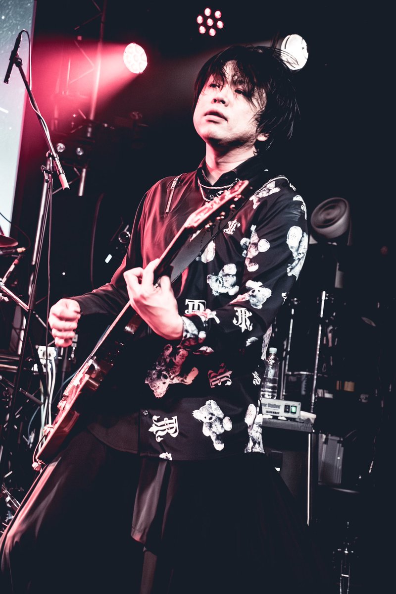 ᵘᵏᵃ tweet media