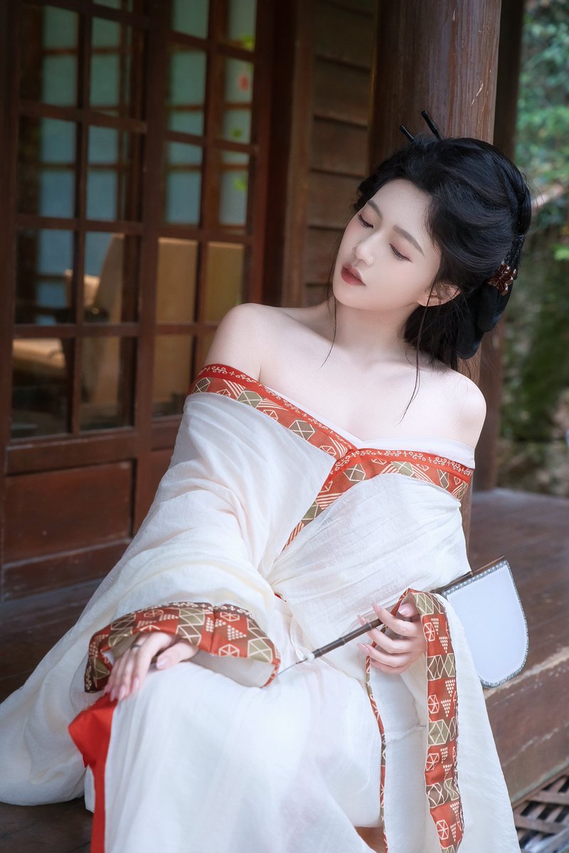 不是你的左 tweet media