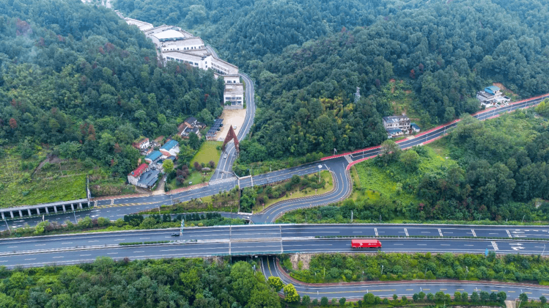 Rick DeYoung tweet media