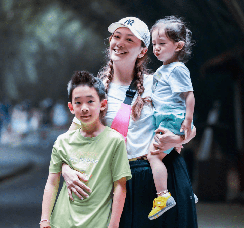 papy busaki tweet media