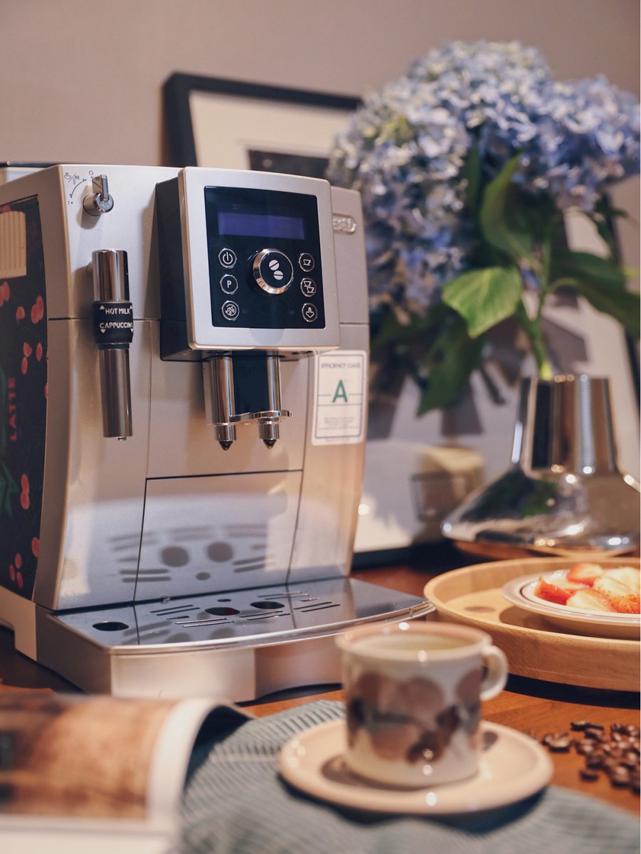 Livia Salajova tweet media