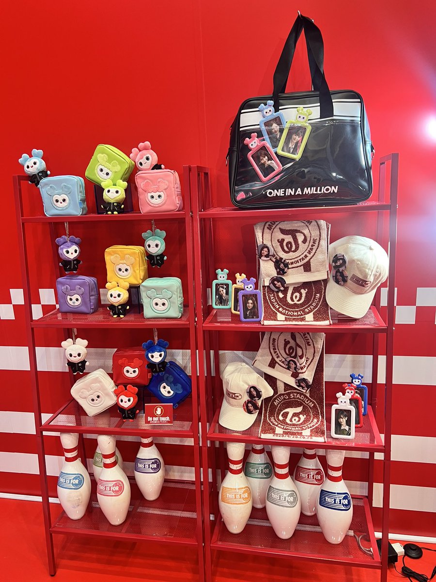 ᴇʀɪ ᙏ̤̫͚ tweet media