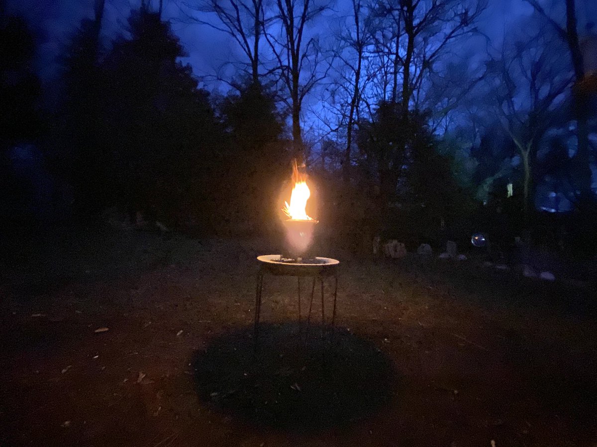 pondaroski's tweet image. 20260311 65°F Having A Tabletop Bonfire Listening To The Tree Dance Winds Of An Approaching Storm During These Un-Normal Times, Motel Z, Jacksonville, NY. Z.
#pondaroski
#joeziolkowski
#trajectoryportfolio
#unnormal
#lostlovedones
#bonfire
#blazin
#tabletop
#time
#artishard