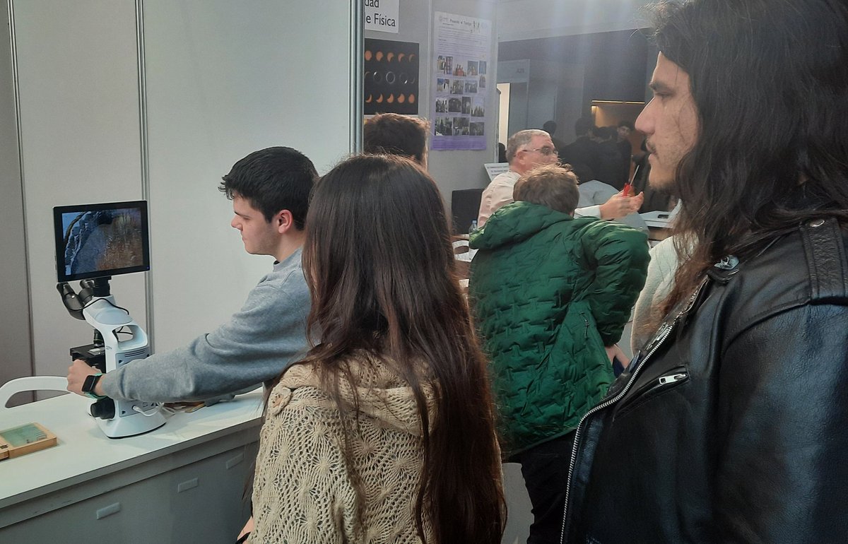 URJCcientifica tweet media