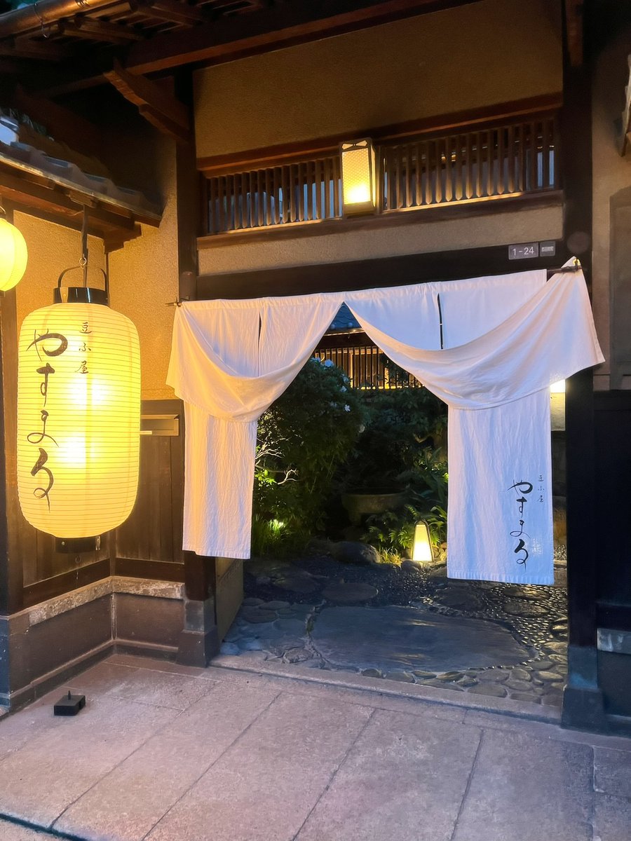 𝓵𝓪𝓽𝓽𝓮 tweet media