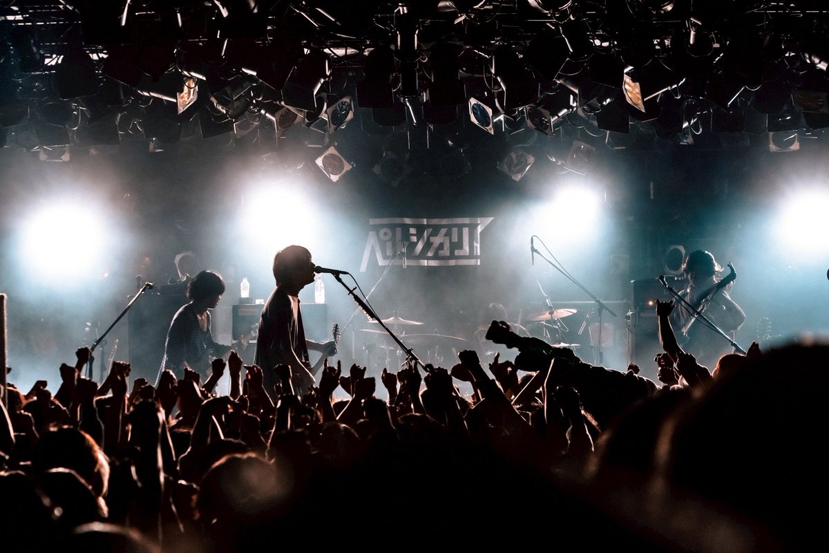 ペルシカリア tweet media