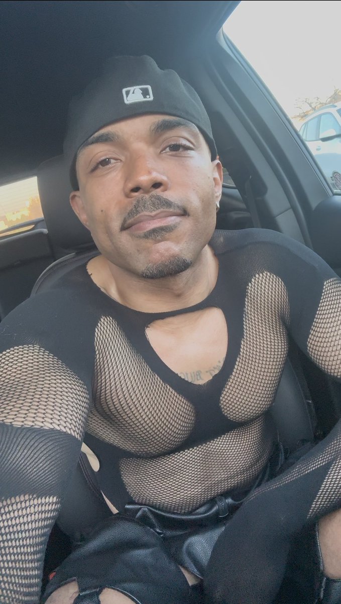 Mela Yela tweet media