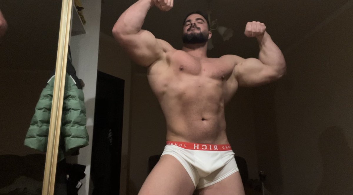 Evan |Top 3%| tweet media