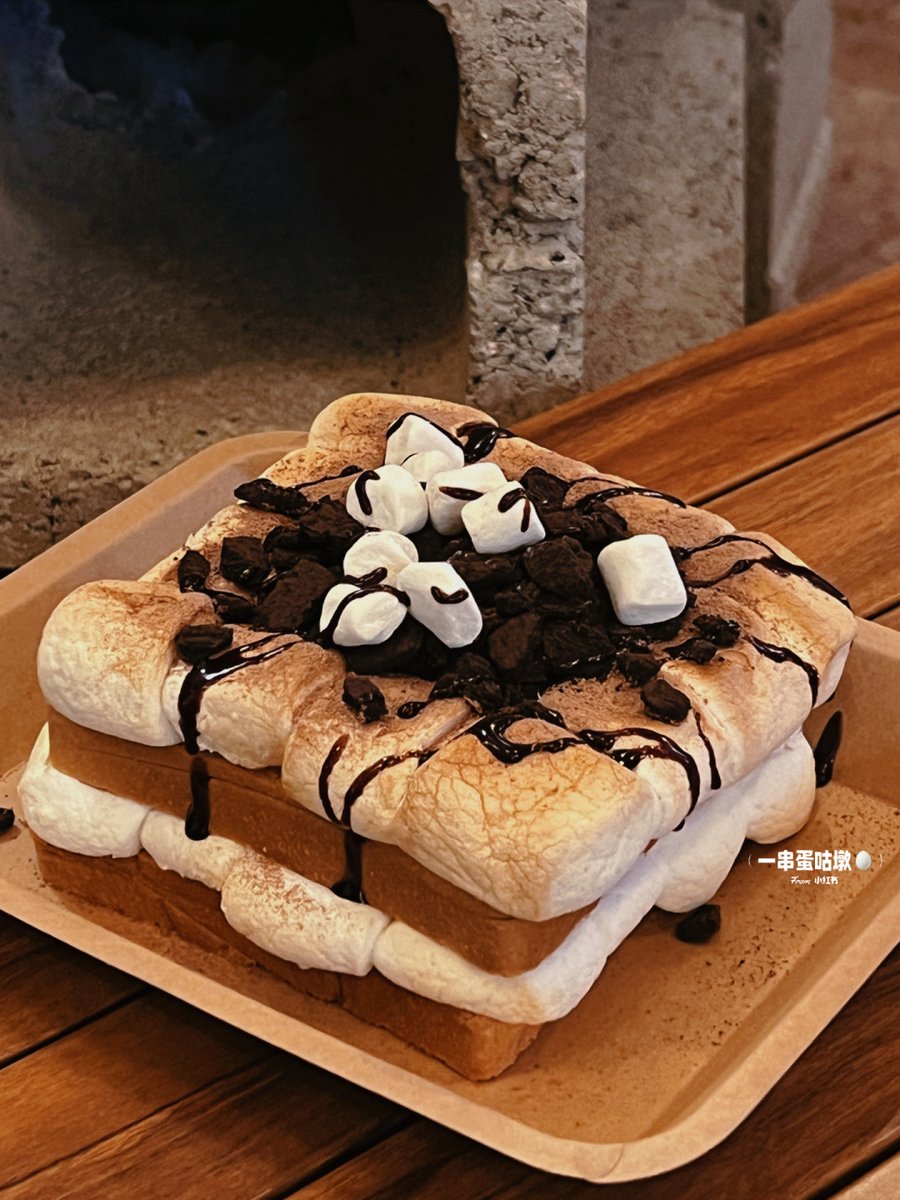 Thel.sts tweet media